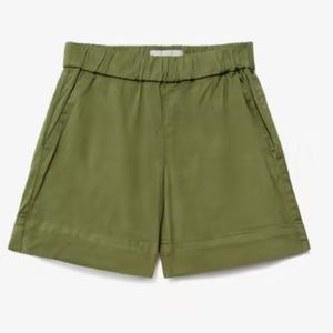 Everlane The Easy Short Fern Size 2